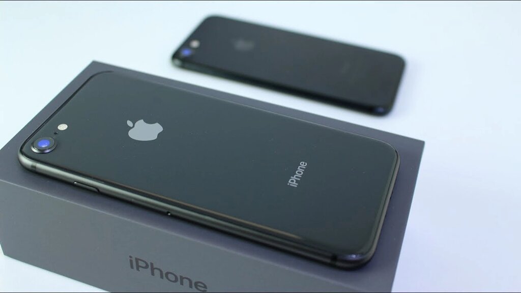 Смартфон Apple iPhone 8 64 GB Black 4.7" 12мп 1821 мА·год. від компанії Технозавр - фото 1