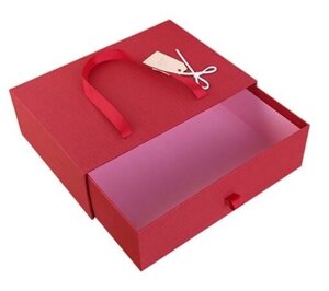 Червона подарункова висувна коробка з ручкою-стрічкою 24х17см
