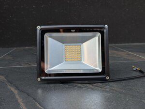 Вуличний світлодіодний світильник 30 Вт YLANDE PF30WB — IP65