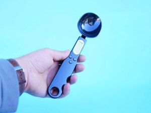 Інноваційна цифрова зручна електронна мірна ложка ваги для кухні з дисплеєм Digital Spoon Scale