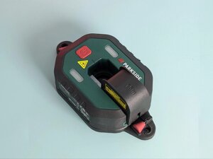 Лазерна рулетка Parkside PLLM 10 A1 (Б. У.)