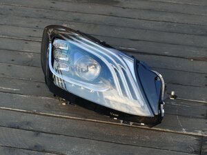 Права фара W222 Mercedes повністю нова, фірма Vland.