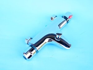 Сучасний змішувач із термостатом для ванної та кухні — безпека та зручність