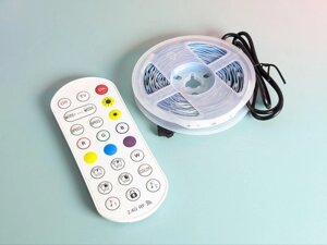 Світлодіодна стрічка PROLUMTM RGB з клейкою основою та можливістю різання SMD5050 12 V 30 світлодіодів на метр