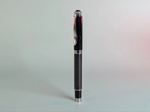 Кулькова ручка PITAKA Carbon Fibre Pen з подарунковою коробкою чорного кольору