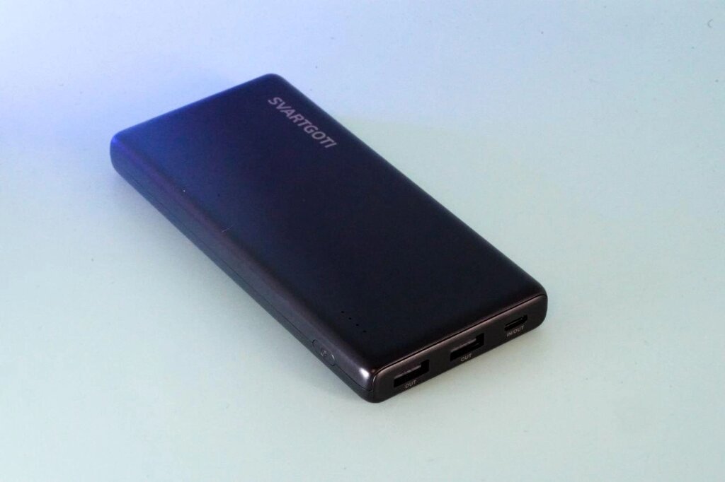 SVARTGOTI Повербанк ультраіонке портативне зарядне USB C TRIPLE 3.4 A 10000 МАЧ від компанії Артур Захаров - фото 1