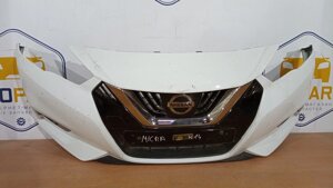 Бампер передний Решетка Nissan Micra 2017-2019
