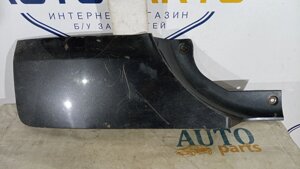 Накладка кришки багажника ліва Toyota Rav 4 2006-2013