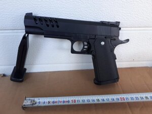 Іграшковий Пістолет W004-1 З Лазерним Прицілом, Чорний Колір, Довжина 22 Див, 6 мм Кулі