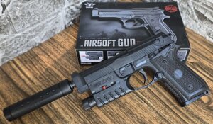 Дитячий пластиковий пістолет Beretta M9A3 з лазерним прицілом та глушником для 6 мм куль Vigor