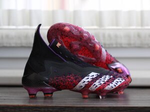 Дитячі футбольні бутси аdidas predator FREAK + FG