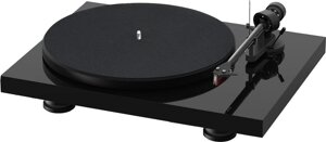 Вініловий програвач Pro-Ject Debut Carbon EVO 2M-Red High Gloss Black