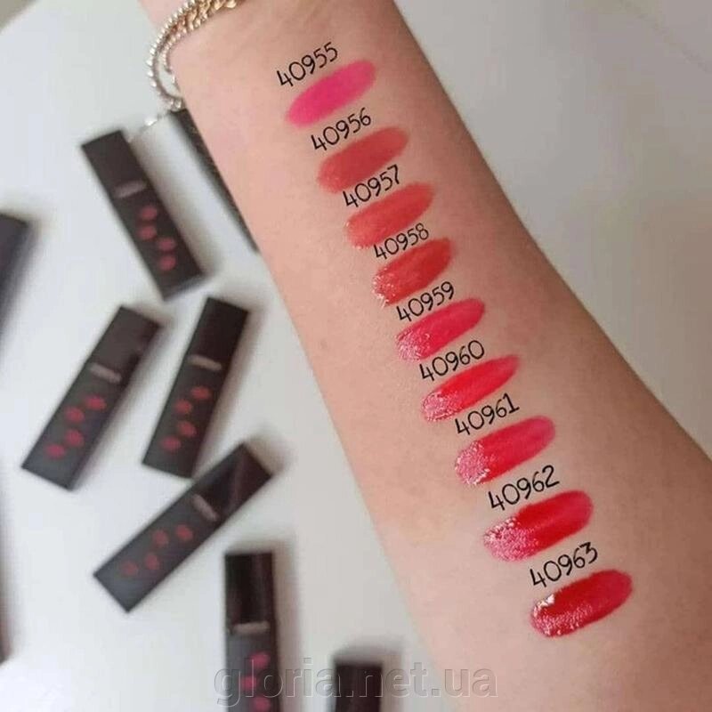 Рідка глянцева помада для губ Lip Code від компанії Cosmetic World - фото 1