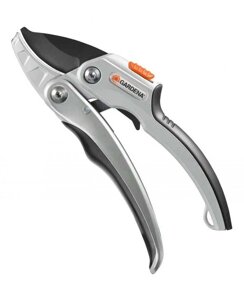 Секатор з храповим механізмом Gardena SmartCut до 25 мм. (08798-20).