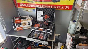 Шурупокрут з набором інструменту в кейсі Black+Decker BDC718AS2F