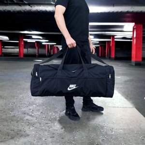 Велика спортивна дорожня сумка NIKE з плечовим ременем. сумка дорожня