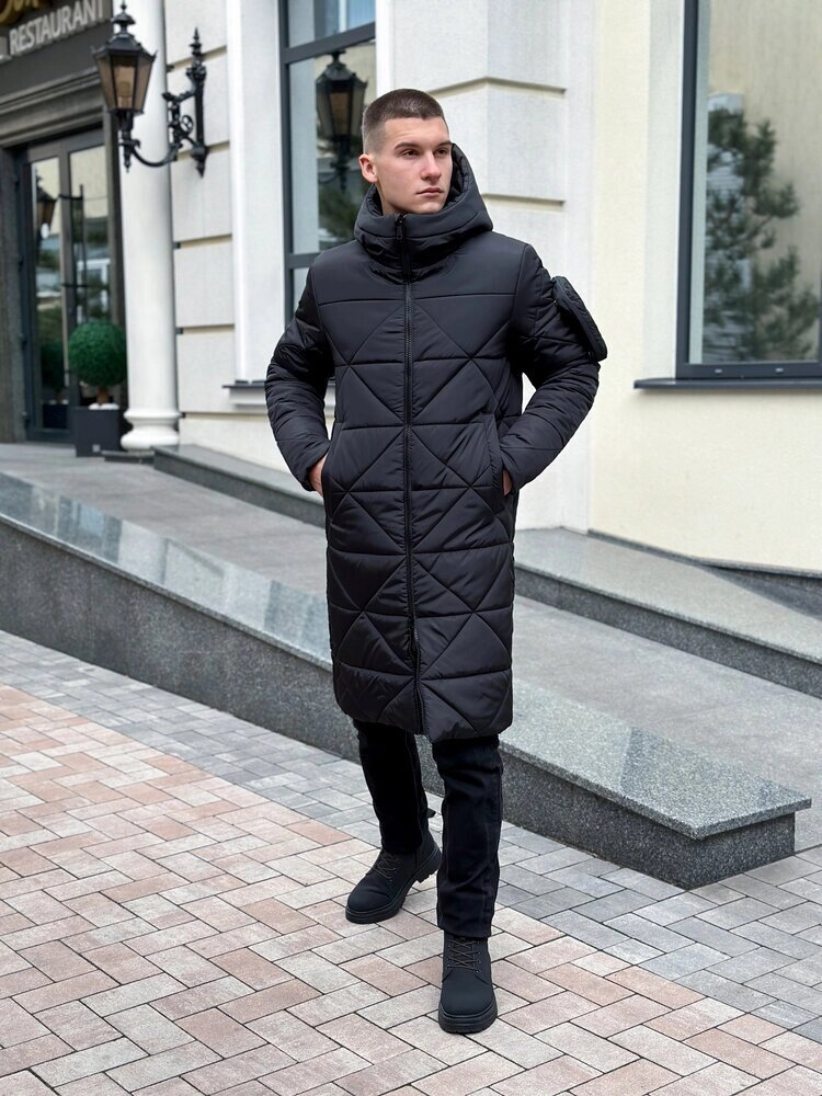 Чоловіча зимова куртка подовжена з капюшоном чорна Pobedov Zmist від компанії 4Sezona - фото 1