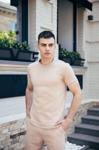 Чоловіча футболка базова однотонна світлий капучіно Pobedov Nebo