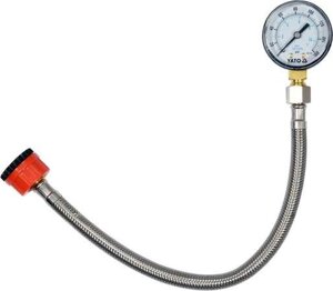 Манометр для вимірювання тиску води YATO: 3/4", 1/2"шланг-30 см, тиск-1.1 МПа