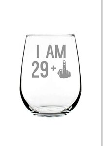 29 + 1 Середній палець — келих для вина
