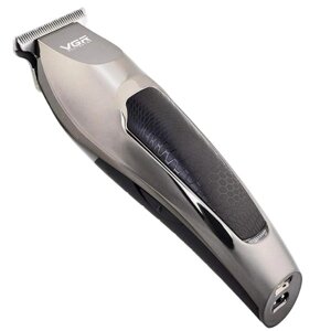 Машинка для стрижки волосся VGR Navigator V-030 Professional чоловіча акумуляторна 5 Вт сталеві ножі USB заряджання с