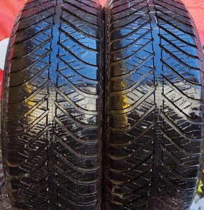 Шини б у 215-60-R17 goodyear vector 4 season зима