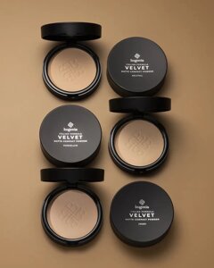 Компактна пудра для об'єму Bogenia Matte Powder Velvet 104 Sand