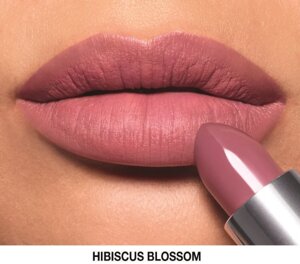 Губна помада "Матове перевагу" Avon True Colour Perfectly Matte Lipstick Berry Blast/Ягідний коктейль