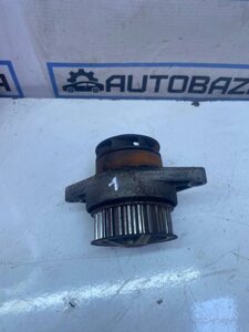 Помпа водяний насос Volkswagen Caddy 1.4 II 95-04 030121028F /1/