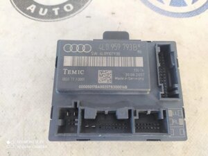 Блок керування склопідіймача (правий передній) 4L0959793B Q 7 AUDI