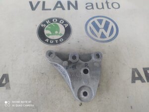 Подушка двигуна права6R0199185AФабія 3Skoda