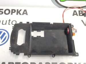 Полка центральной консолі4G0864981AAUDI A6 C-7AUDI