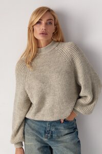 Жіночий в'язаний светр з рукавами регланами - меланж цвет, ONE SIZE (є розміри)