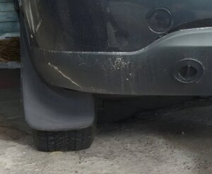 Задні бризковики (2 шт) для Mercedes E-сlass W124 1984-1997 рр