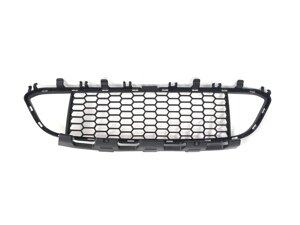 Решітка переднього бампера на BMW 3 Series F30 / F31 2012-2019 року ( Без дистроника)