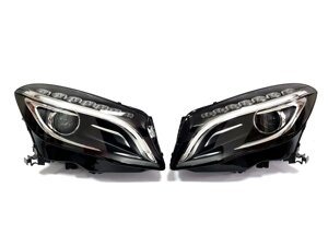 Передні фари на Mercedes GLA-Class X156 2013-2017 рік Bi-Xenon ( Європа)