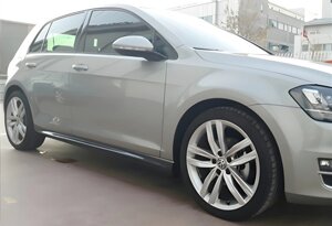 Бокові пороги DPT V-8 (чорний глянець)