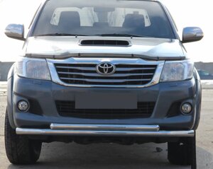 Передній захист бамперу (нерж.) Toyota Hilux 2006-2015dd50823