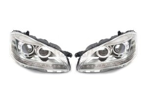 Передні фари на Mercedes S-Class W221 2009-2013 рік (Night Vision) A2218201939 A2218202039
