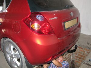 Фаркоп KIA CEED 1 хетчбек 2006-2012