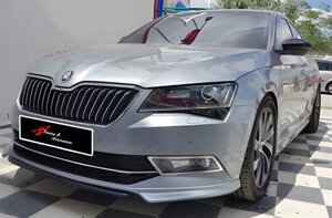 Передня Lip накладка DPT V-1 (2015-2020, чорний глянець)