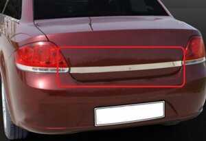 Накладка на кришку багажника 2006-2012 (нерж) Без дірки під ключ