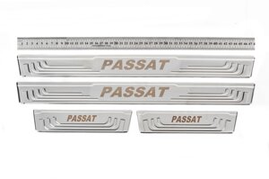 Універсальні накладки на пороги Volkswagen Passat V-2 (4 шт., нерж)
