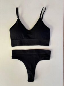 Базовий комплект (топ+стрінги) "чорний" Оnesize