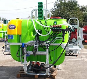 Обприскувач навісний Tolmet 800 л/15 м (Klara 815)