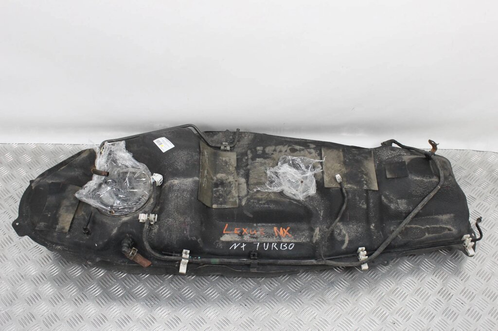Бак паливний металевий EU Lexus NX 2014-2021 7700178030 (41976) Європа від компанії Автозапчастини б/в для японських автомобілів - вибирайте Razborka6062 - фото 1