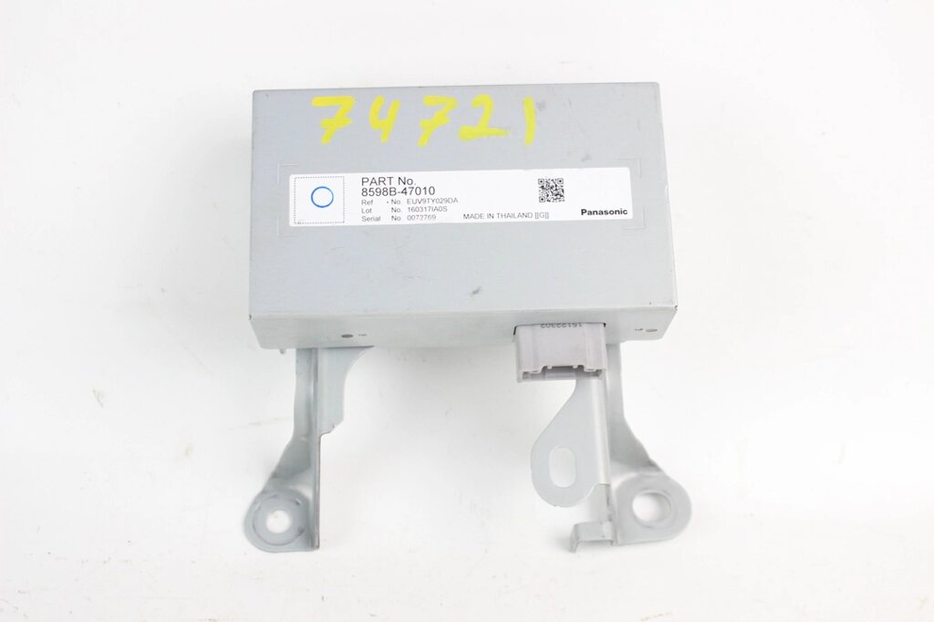 Блок управління (battery inverter) Toyota Prius (ZVW51) 2015-2018 8598B47010 (74721) від компанії Автозапчастини б/в для японських автомобілів - вибирайте Razborka6062 - фото 1