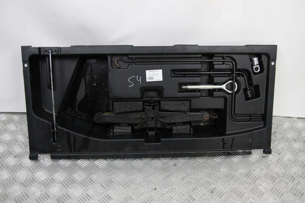 Домкрат комплект Lexus RX (XU30) 2003-2008 091110W090 (48947) від компанії Автозапчастини б/в для японських автомобілів - вибирайте Razborka6062 - фото 1