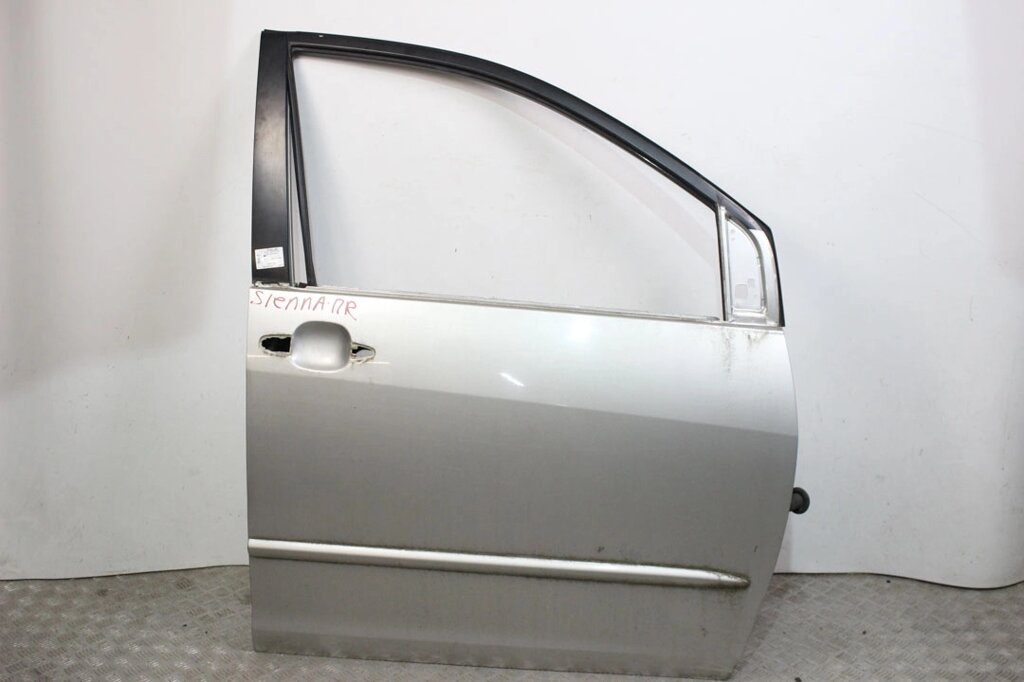 Двері передня права Toyota Sienna (XL20) 2003-2009 67001AE020 (76417) від компанії Автозапчастини б/в для японських автомобілів - вибирайте Razborka6062 - фото 1