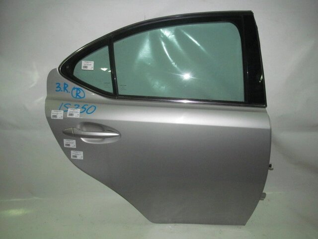 Двері задні праві Lexus IS (XE20) 2005-2012 6700353040 (12916) від компанії Автозапчастини б/в для японських автомобілів - вибирайте Razborka6062 - фото 1